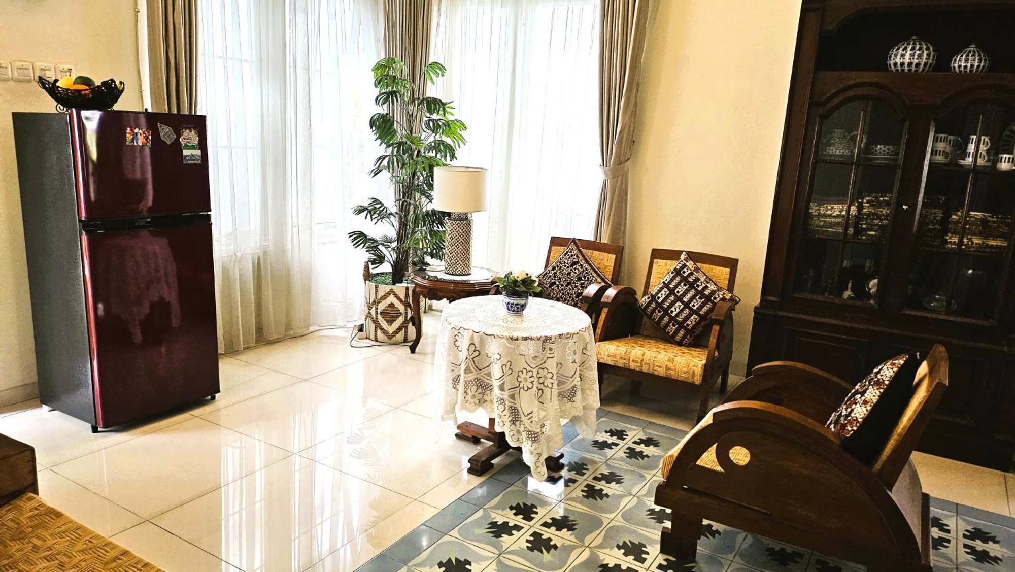Surokarsan 9 House Yogyakarta Hotel ห้อง รูปภาพ